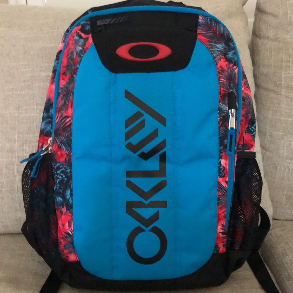 Never Used! Oakley Enduro Backpack